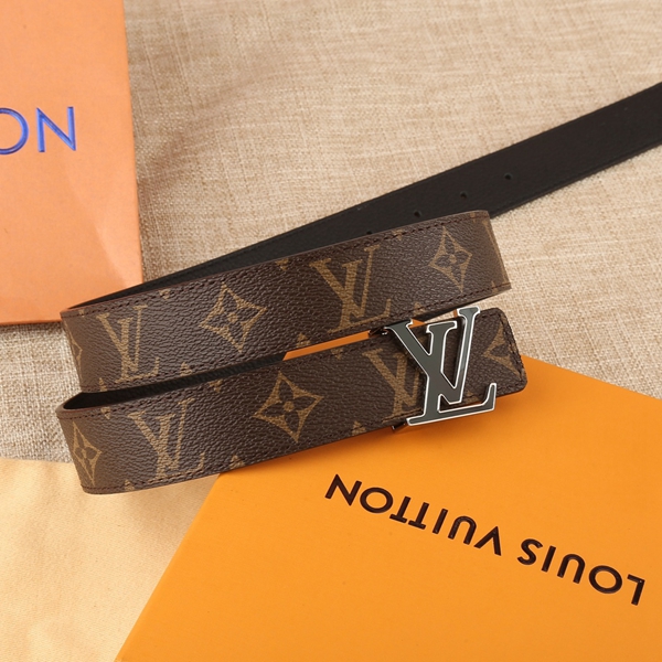 激安ルイヴィトンベルト背面デザイン